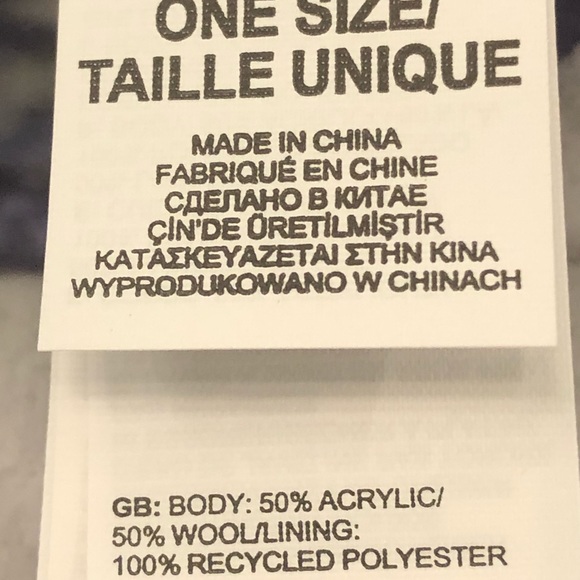 EUC THE NORTH FACE UNISEX KNIT HAT - Picture 7 of 7